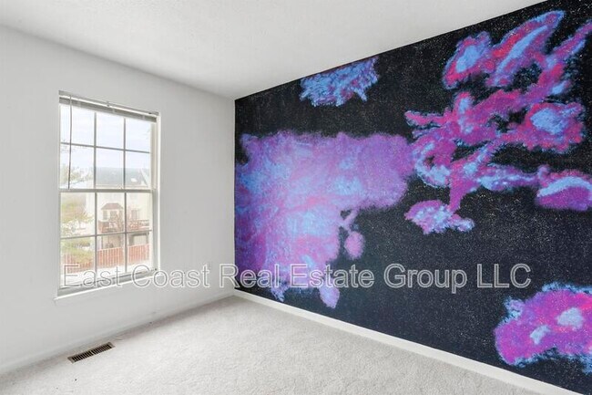 Building Photo - 5257 Earles Ct