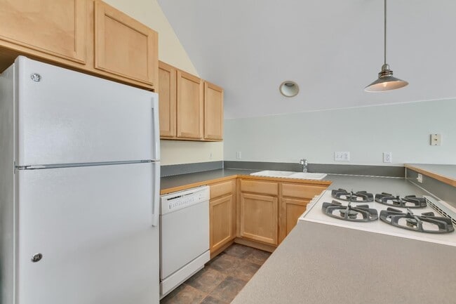 Building Photo - 3221 Alki Ave SW