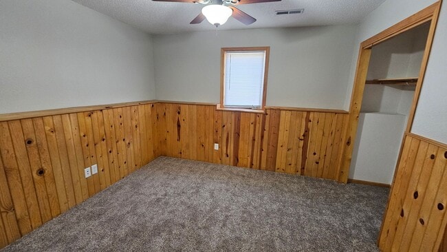 Building Photo - Beautiful Single Family Home