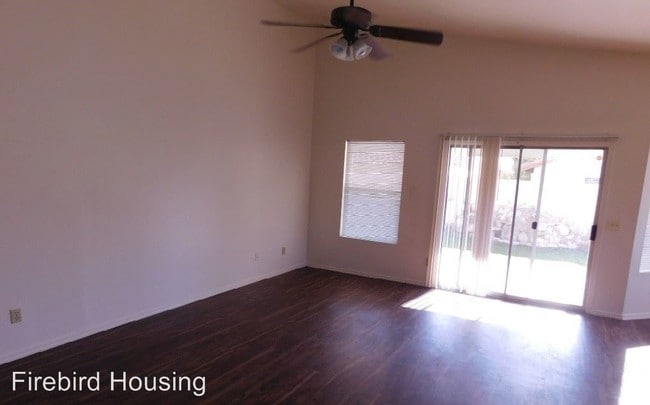 Building Photo - 4 br, 2 bath House - 525 S. Abilene Dr.
