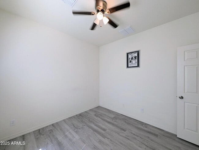 Building Photo - 2734 W Bowker St