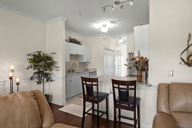 Building Photo - 4855 Carnation Cir
