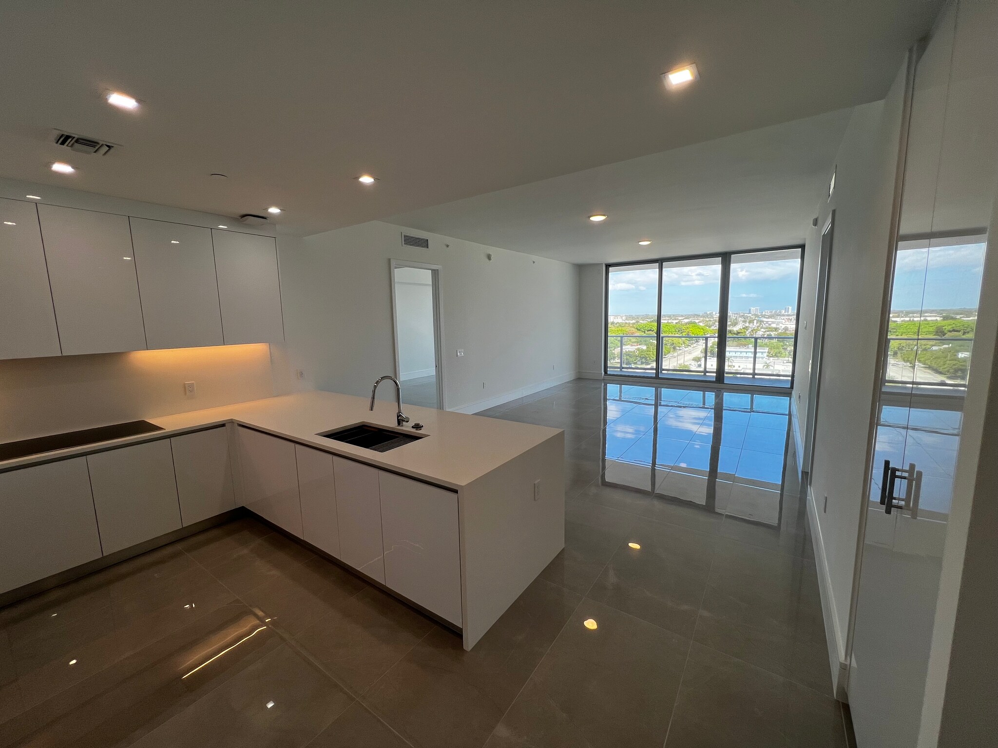 Actual Living Room - 220 Lake Shore Dr