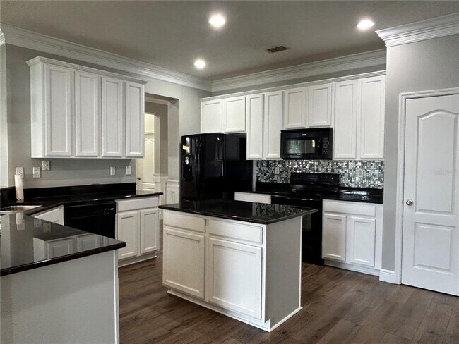 Building Photo - 3538 Foxchase Dr