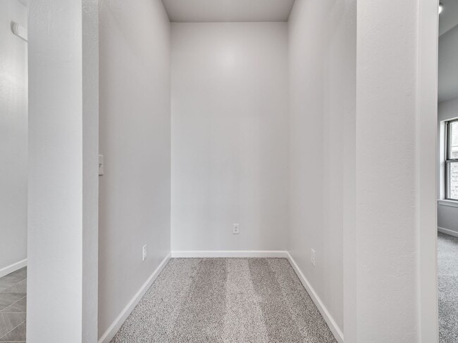 Building Photo - Newer Home For Lease Washington OK