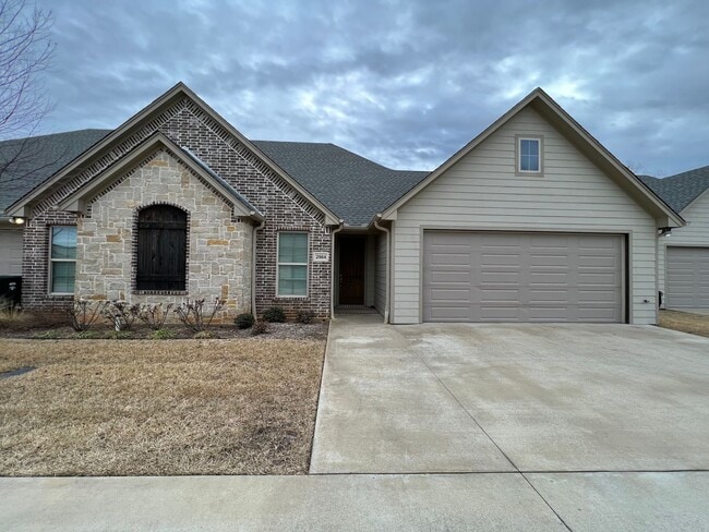Building Photo - 2964 Elkton Trail