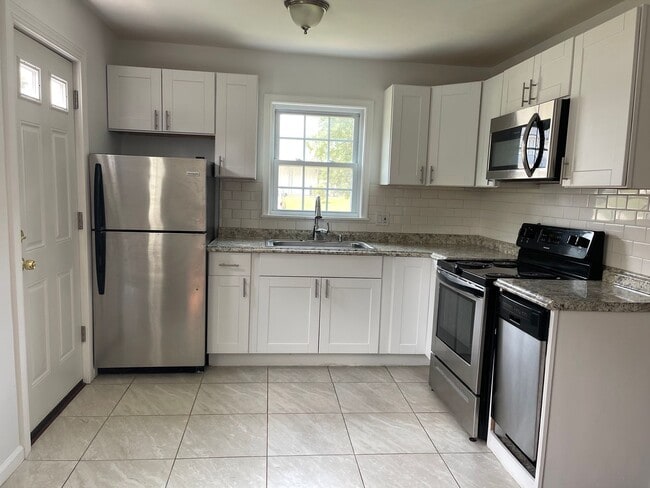 Building Photo - Kenalcon Apartments