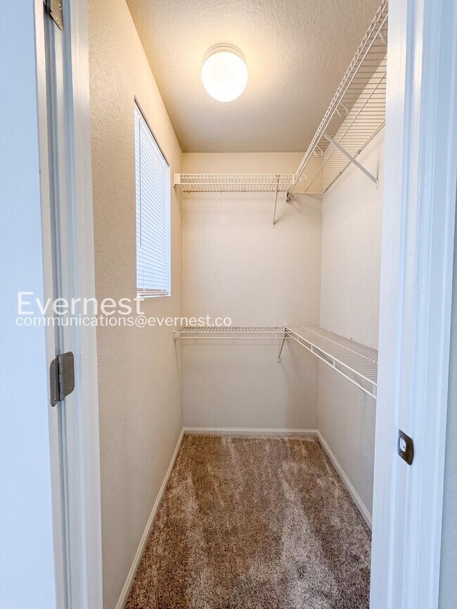 Building Photo - PROMO: Get 1 Month FREE when you sign a 2-Year Lease!/3 bed/2 bath Spacious Home with Modern Amen...