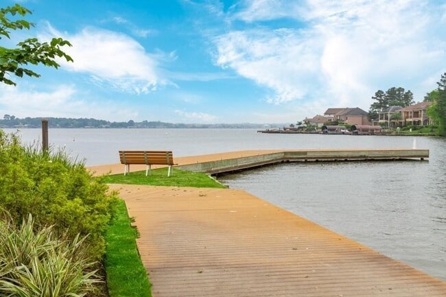 Building Photo - 5839 Brimstone Hill Ln