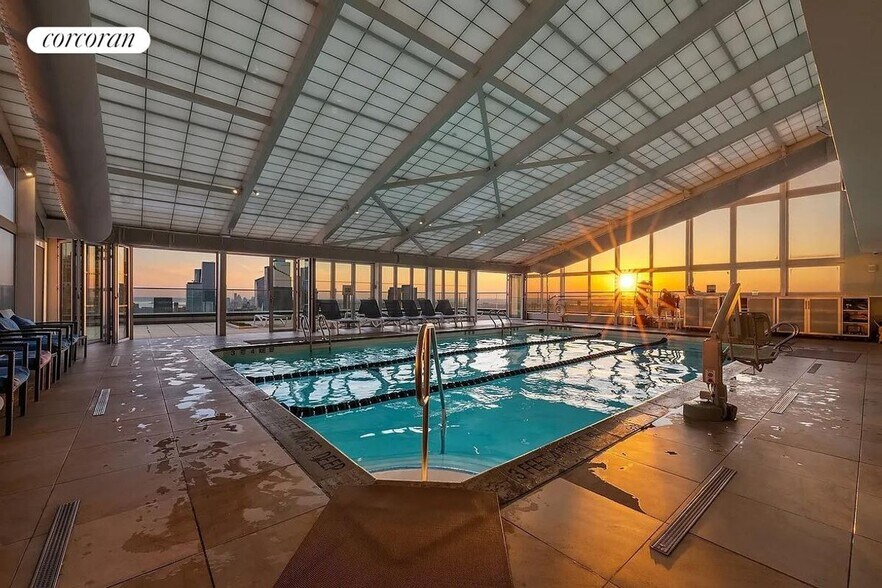 Building Photo - 322 W 57th St