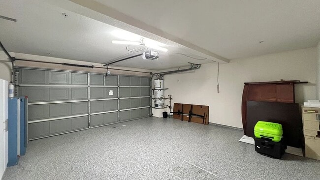 Building Photo - 10206 Wateridge Cir