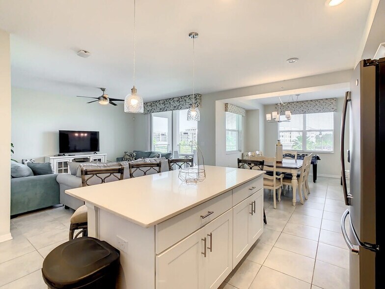 Building Photo - 4731 Clock Tower Dr