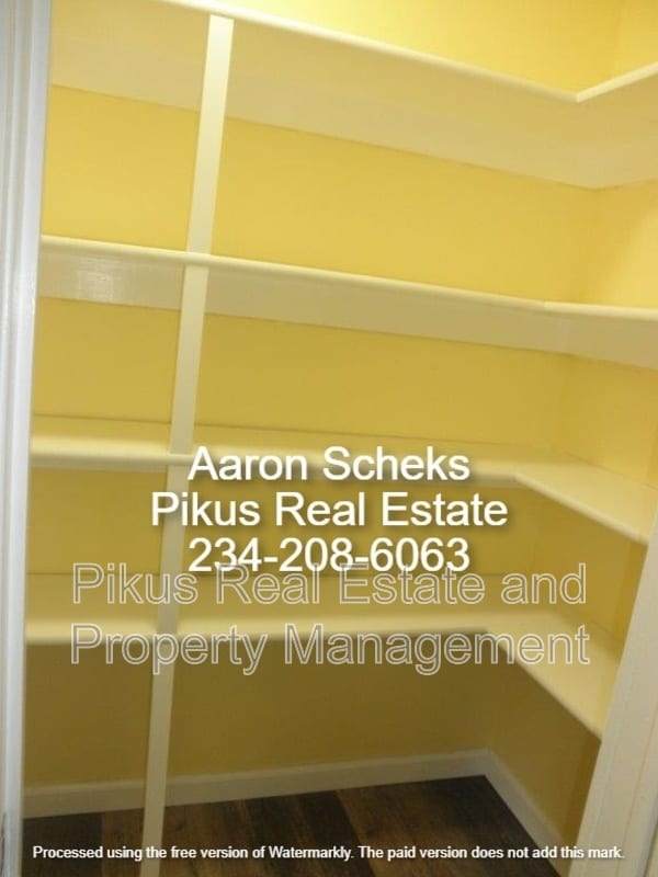 Building Photo - 12777 Market Ave N