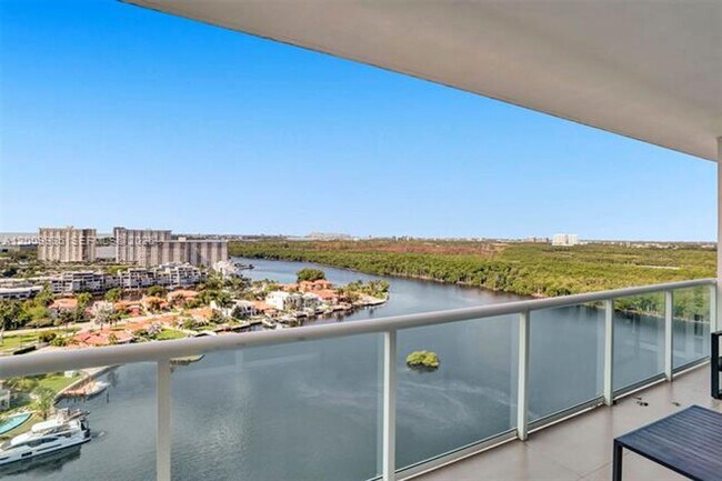 Building Photo - 400 Sunny Isles Blvd