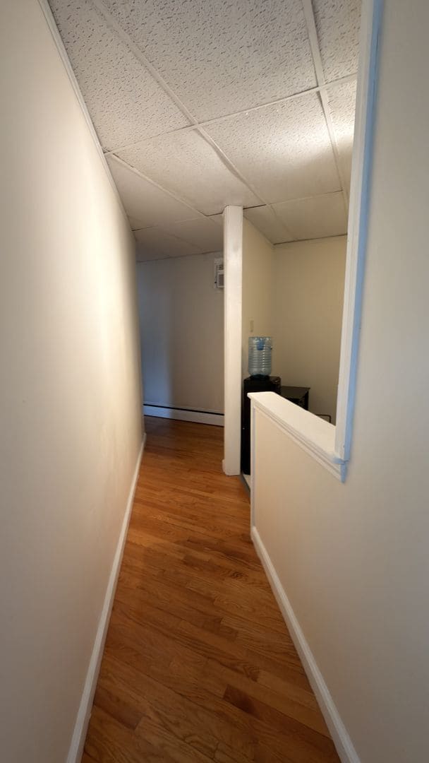 Building Photo - Gorgeous 1.5 bed with great location in Newton available NOW!
