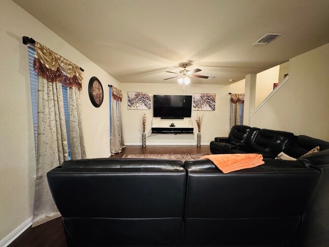 Building Photo - 3417 Aubree Katherine Dr