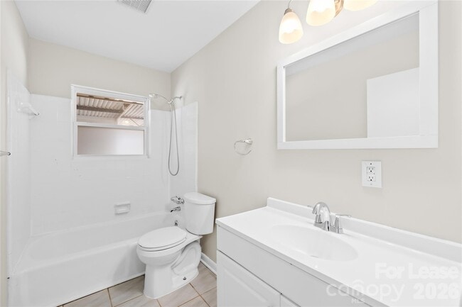 Building Photo - 4033 Woodgreen Terrace