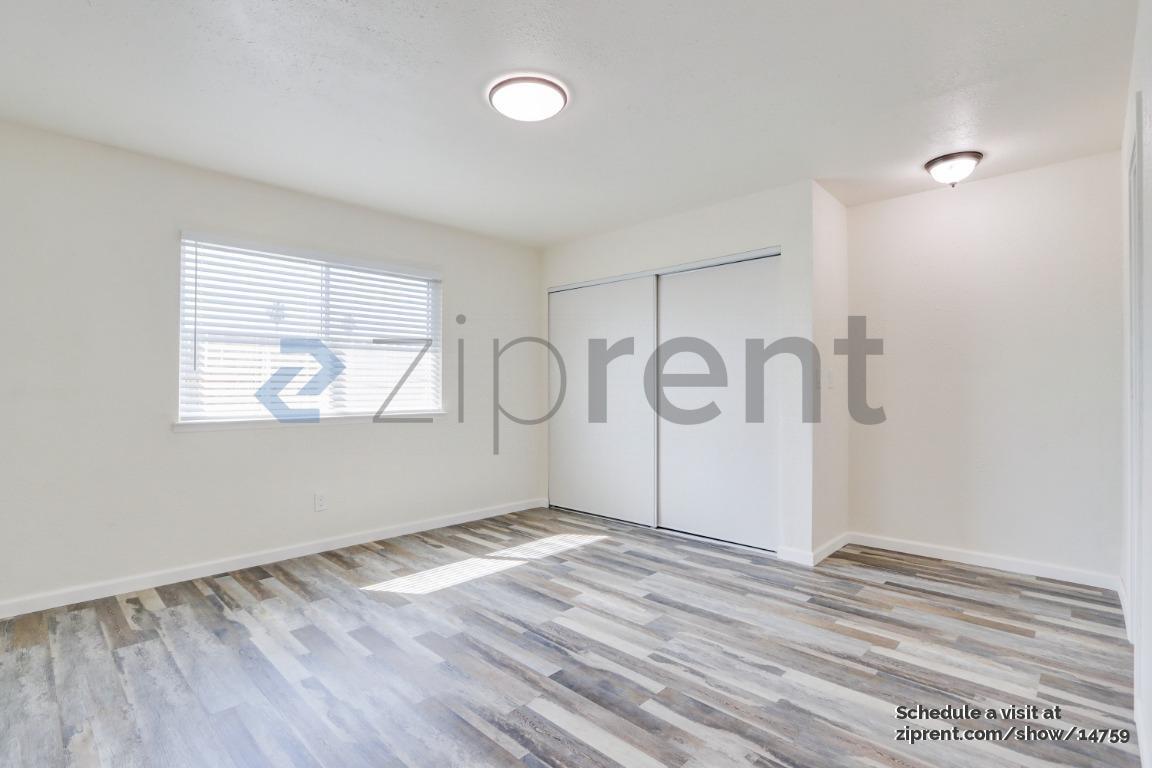 Building Photo - 6102 Templeton Dr