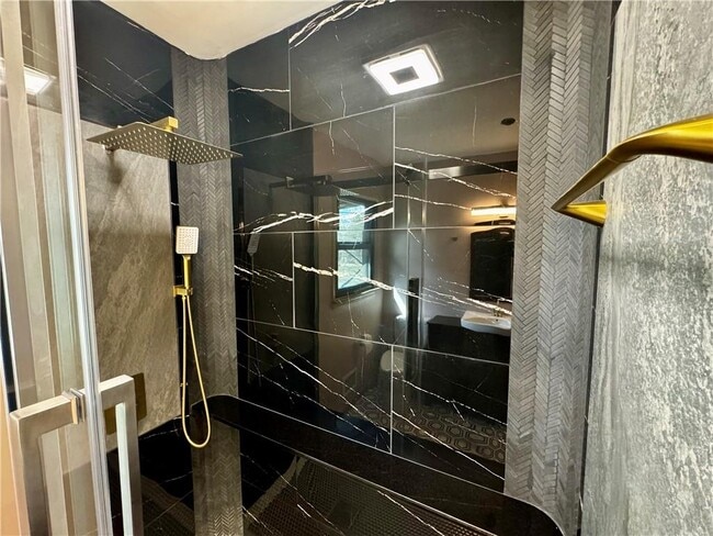 Building Photo - 1709 Rangewood Dr SW