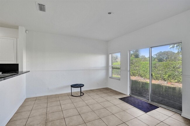 Building Photo - 3313 NW 29th Ct