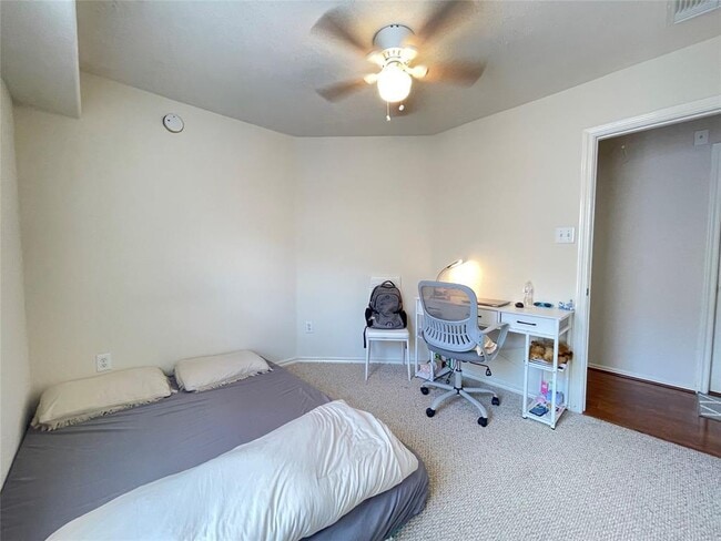 Building Photo - 25235 Boulder Bend Ln