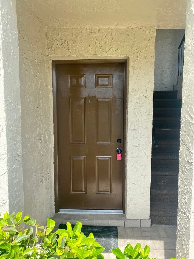 Building Photo - Beautiful Apartment 2/2 in ALTAMONTE SPRI...