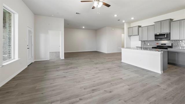 Building Photo - 2120 Sable Trce Ln