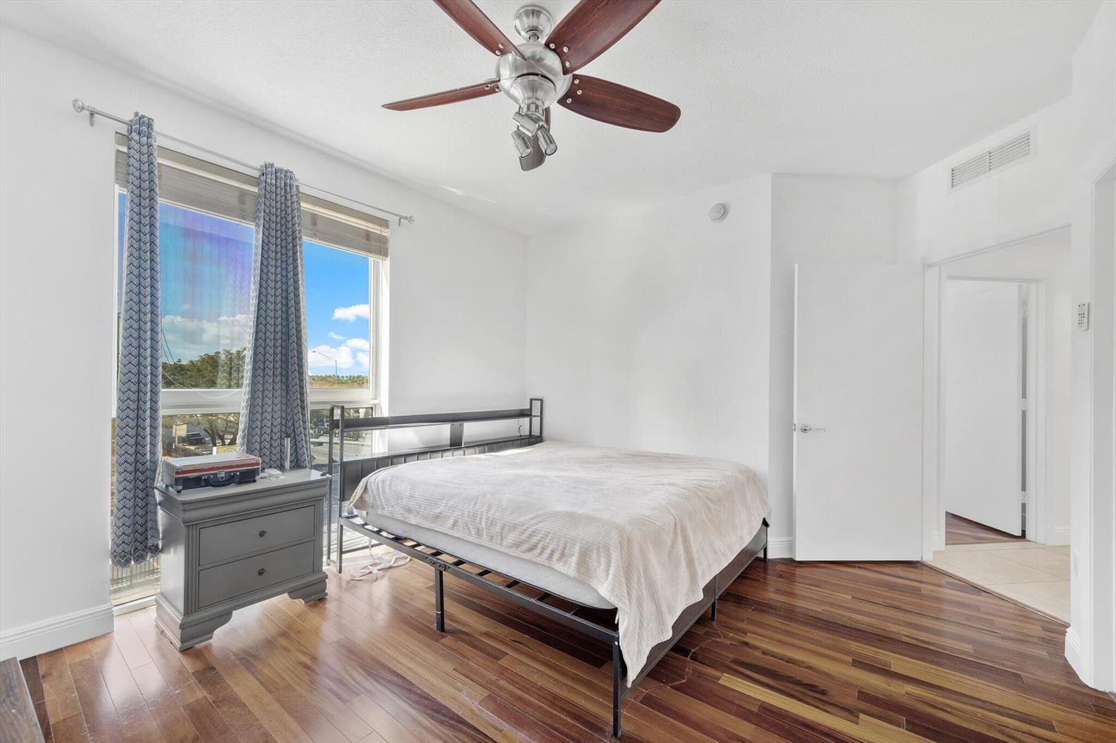Building Photo - 7270 SW 88th St