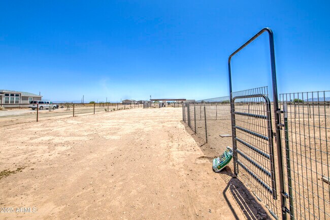 Building Photo - 4057 SOLAR St