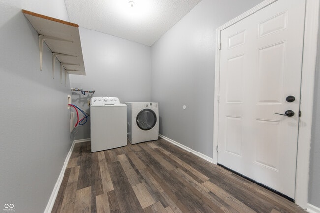 Building Photo - 2977 Sentiment Ln