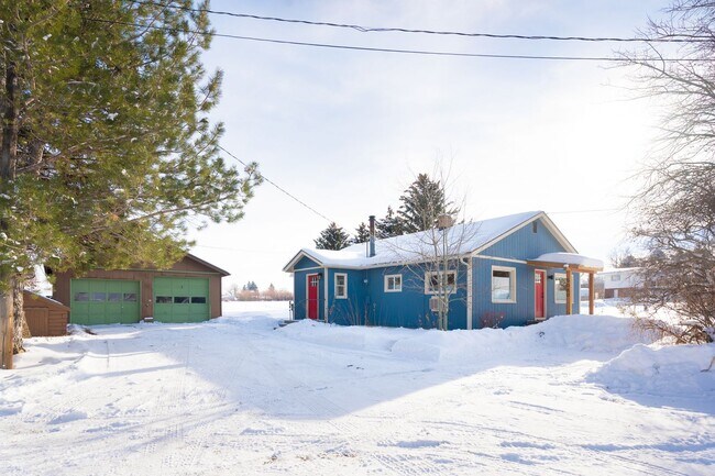 Building Photo - 5080 Gooch Hill Rd