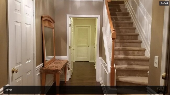Building Photo - Spectacular Lake View Townhome in Alpharetta – 3 Bedrooms + Office | Available July 1, 2026