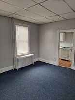 Building Photo - 851 10th Ave