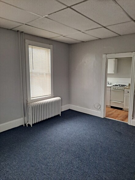 Primary Photo - 851 10th Ave