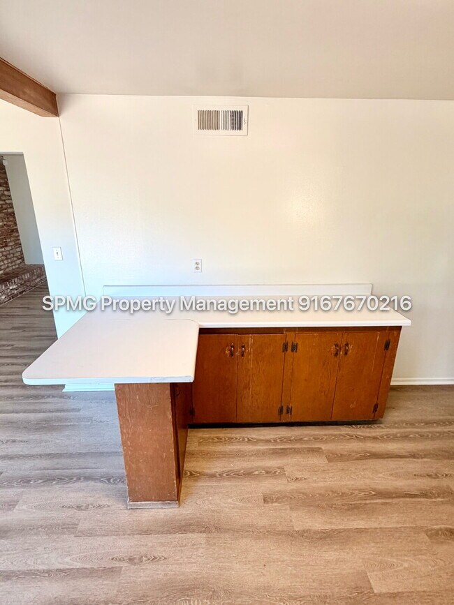 Building Photo - 3 Bedroom Sacramento Rental with Large Yard