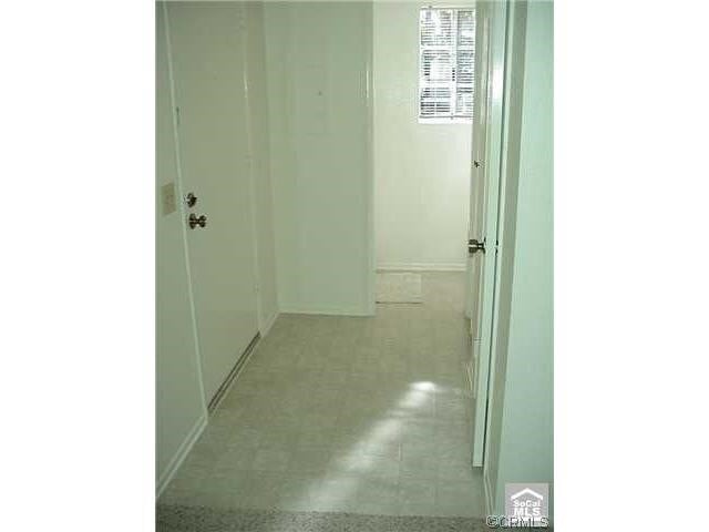 Building Photo - 26155 Sanz