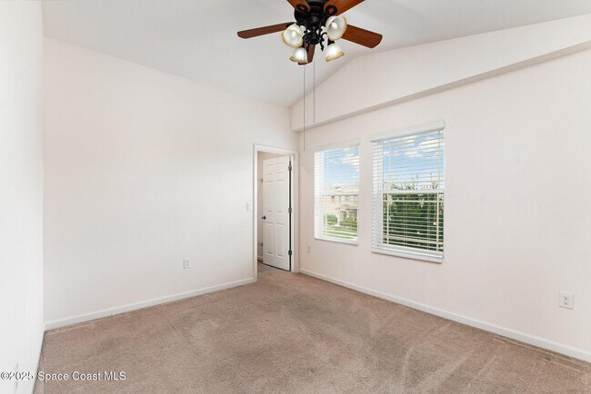 Building Photo - 1695 Litchfield Dr
