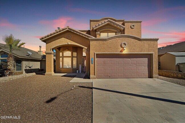 Primary Photo - 1290 Hidden Bend Pl