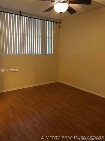 Building Photo - 1911 Sabal Palm Dr