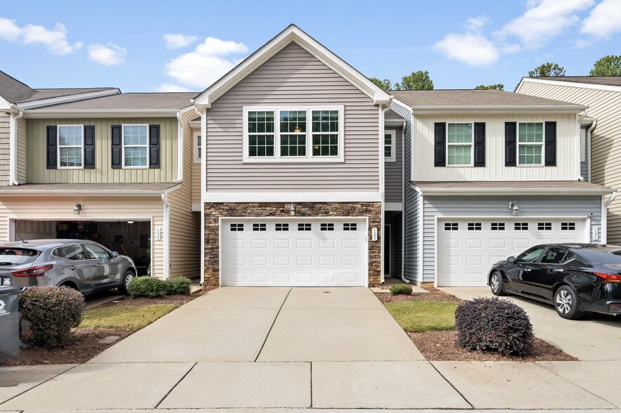 Building Photo - 128 Cobalt Creek Way