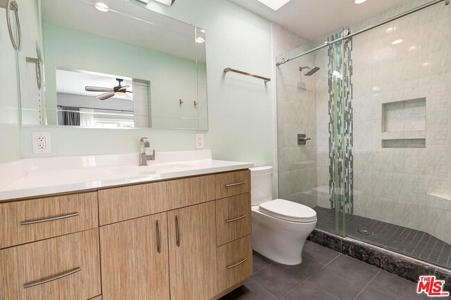 Building Photo - 13011 Mindanao Wy