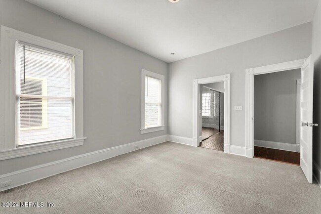 Building Photo - 1950 Redell St