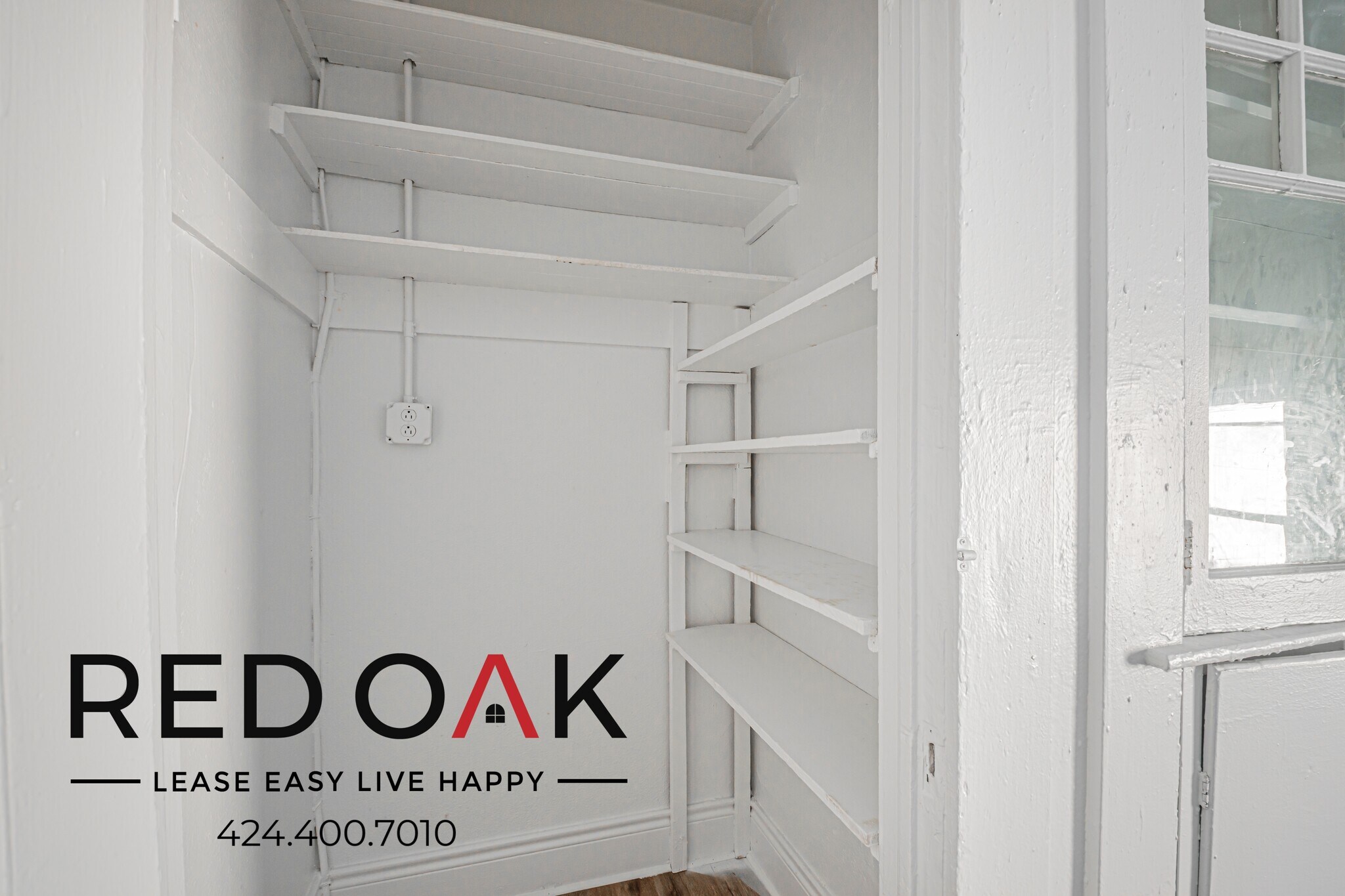 Building Photo - 615 S Soto St