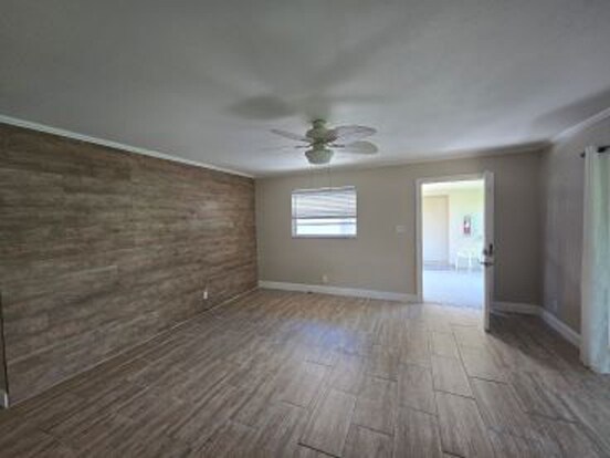 Building Photo - 1549 Sandpiper St