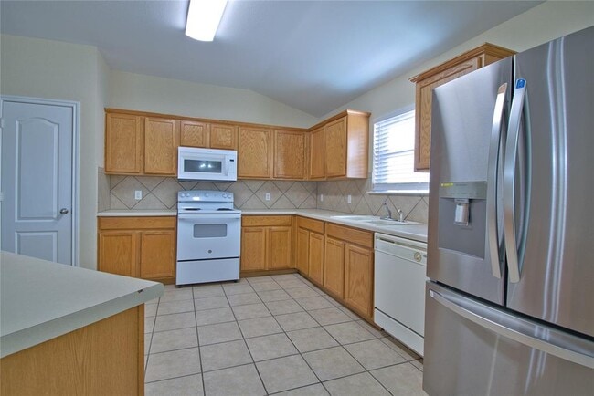 Building Photo - 1232 Kenneys Way