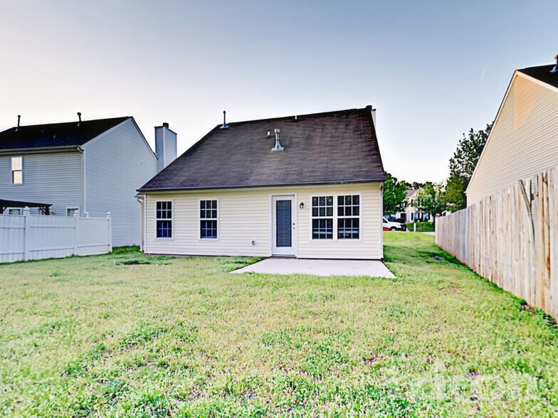 Building Photo - 367 Havenbrook Way NW