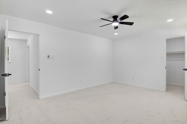Building Photo - 17807 Asphodel Ln