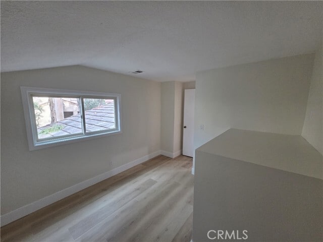 Building Photo - 24776 Glenwood Dr