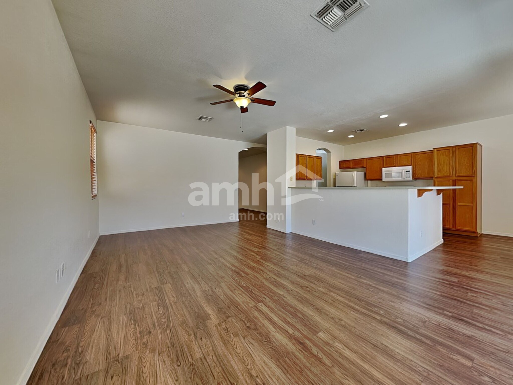 Building Photo - 12363 W Jackson St