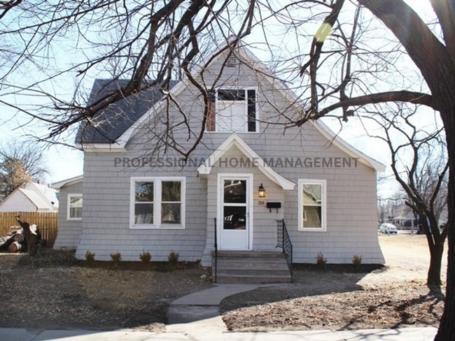 Primary Photo - Charming 1.5-Story Home in Winfield – 3 Be...